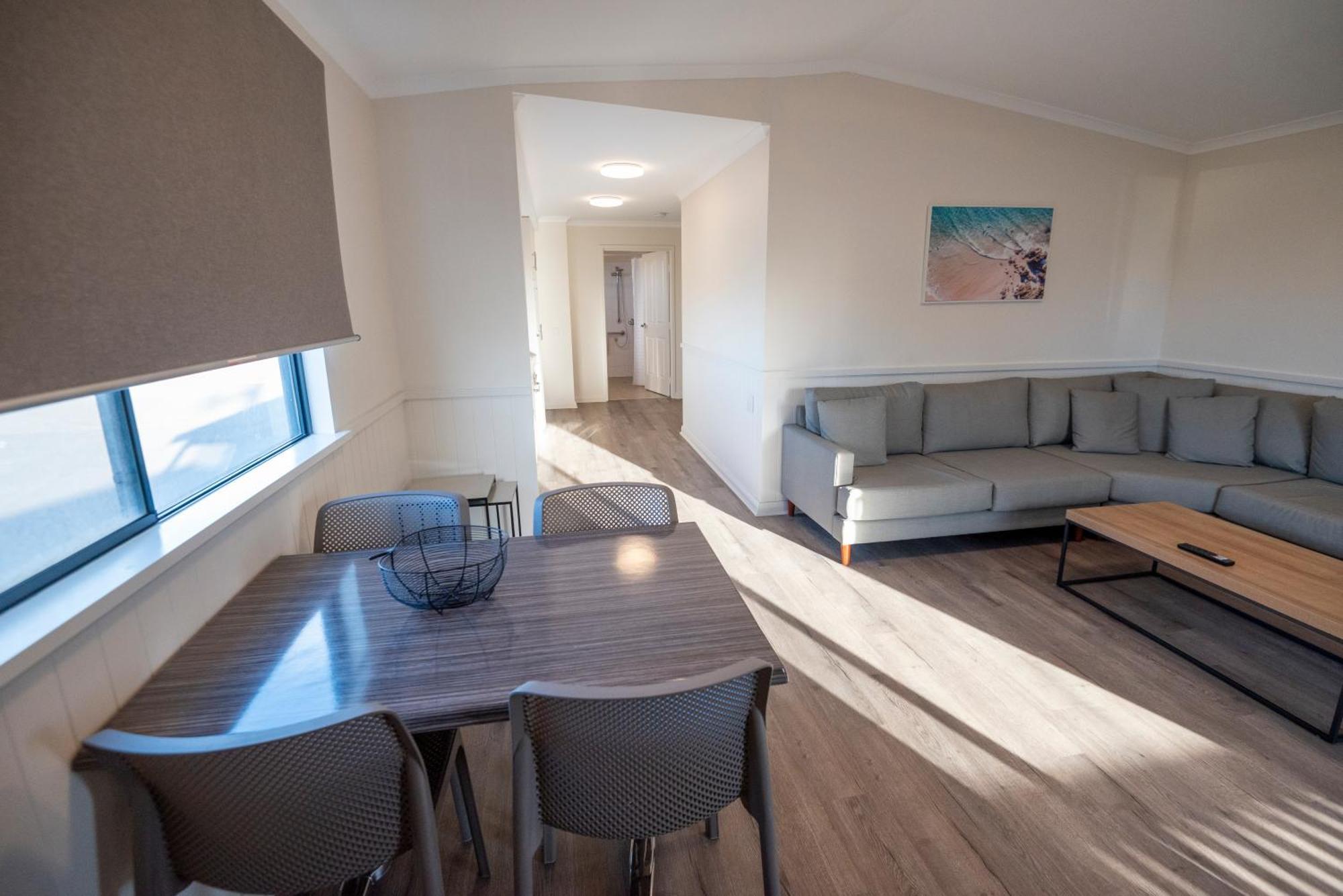 Jurien Bay Tourist Park Hotell Exteriör bild