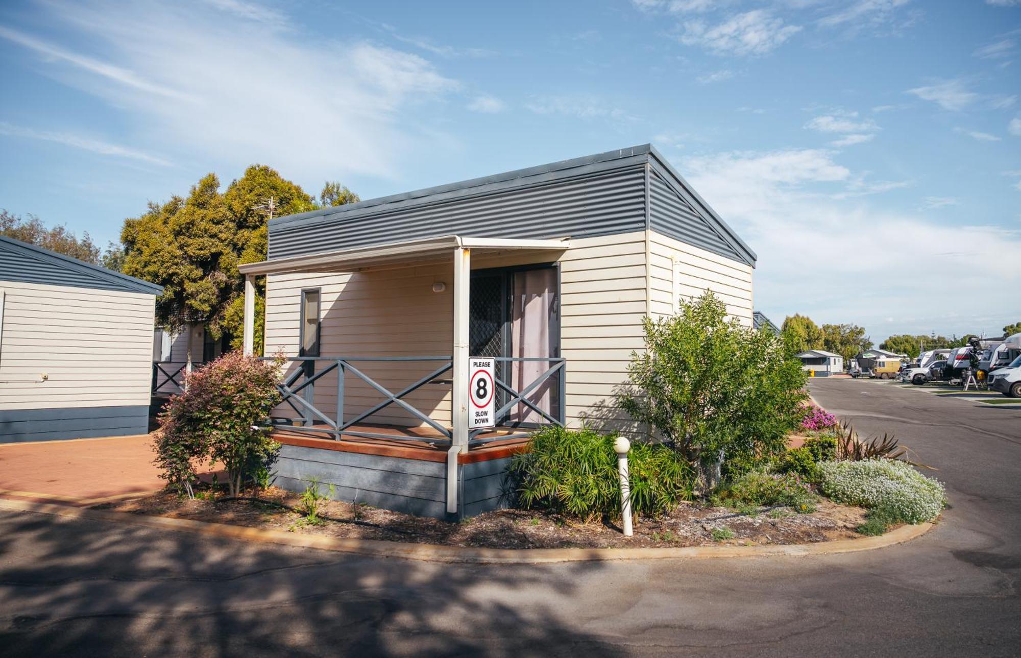 Jurien Bay Tourist Park Hotell Exteriör bild